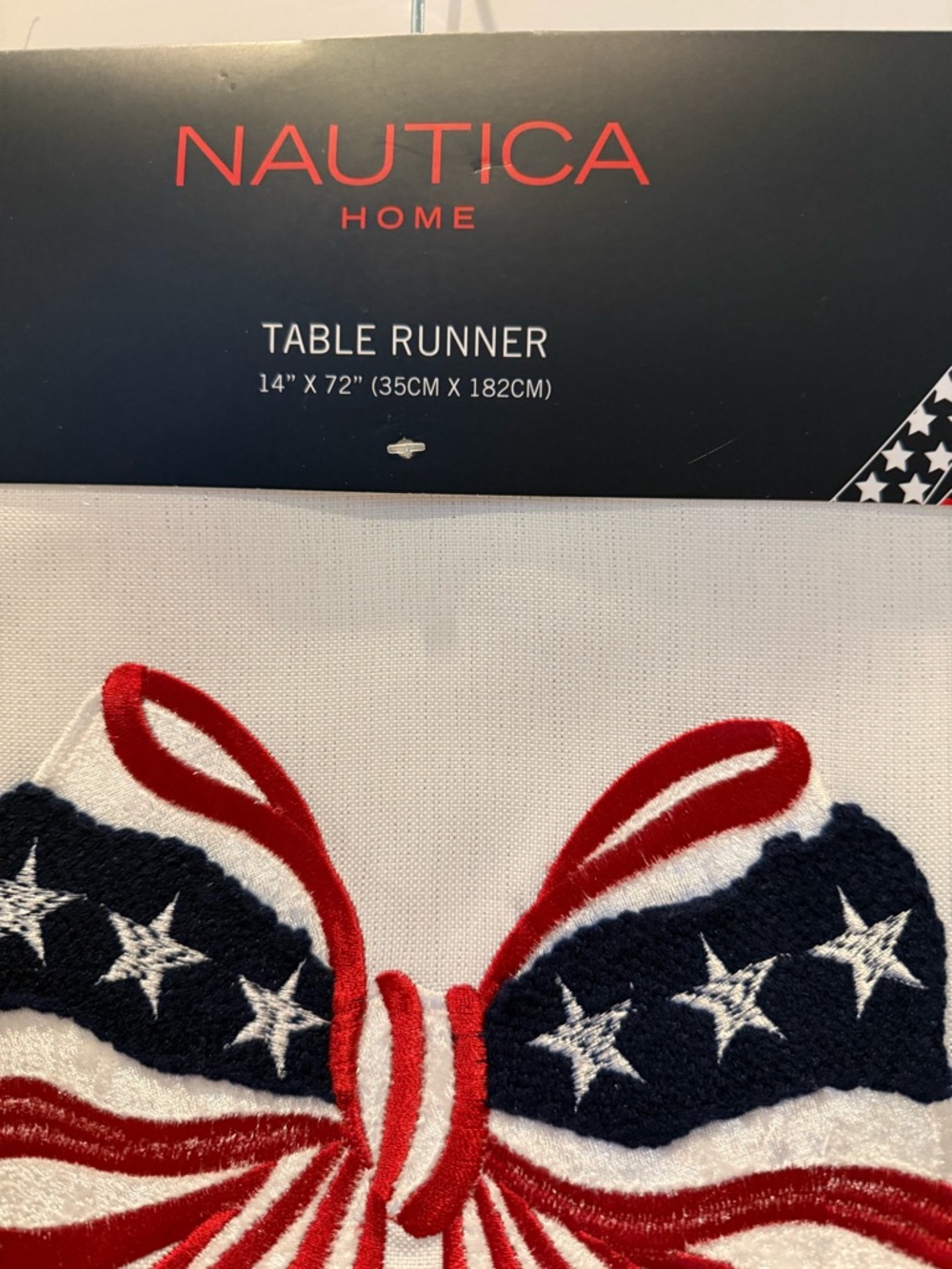 Gorgeous Nautica Red, White & Blue Bow Table Runner- 14x72 inches- NWT - Picture 3 of 3